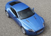 Aston Martin Vantage V8